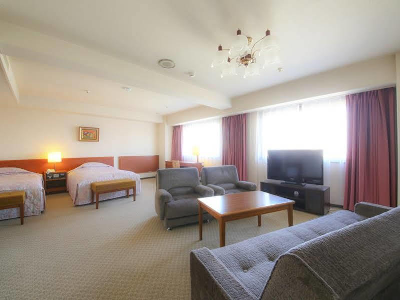 Hachinohe Grand Hotel Buitenkant foto